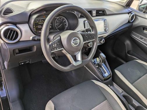 2020 Nissan Versa 1.6 SV