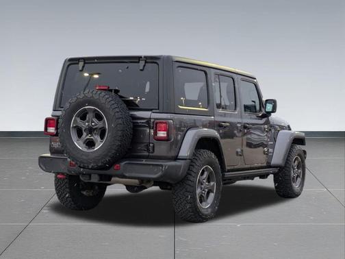 2023 Jeep Wrangler 4-Door Sahara 4x4