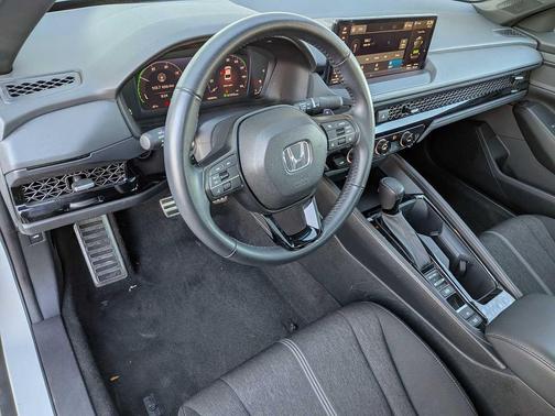 2023 Honda Accord Hybrid Base