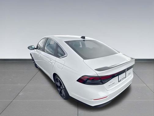 2023 Honda Accord Hybrid Base