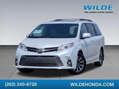 Blizzard Pearl 2020 Toyota Sienna XLE
