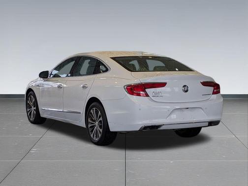 Summit White 2017 Buick LaCrosse Essence