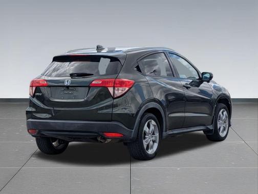 Crystal Black Pearl 2017 Honda HR-V EX-L w/Navigation