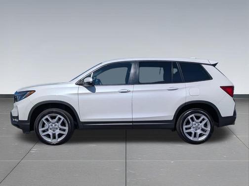 Platinum White Pearl 2024 Honda Passport AWD EX-L