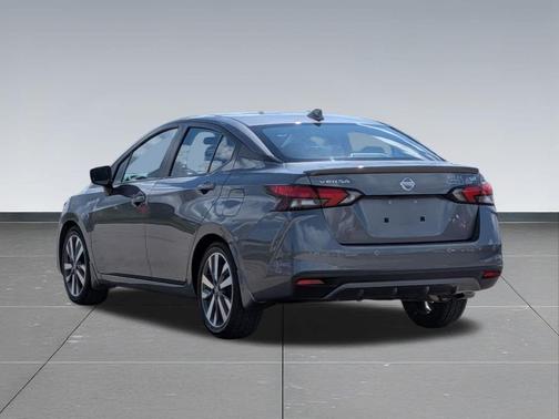 Gun Metallic 2020 Nissan Versa 1.6 S