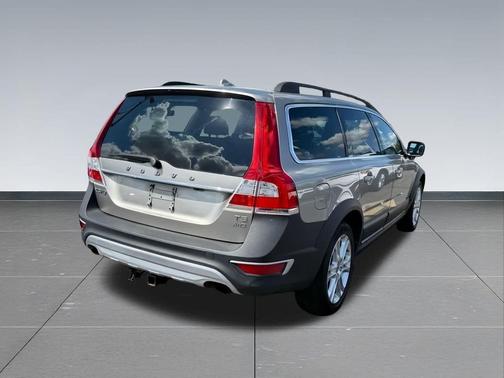2016 Volvo XC70 T5 Platinum