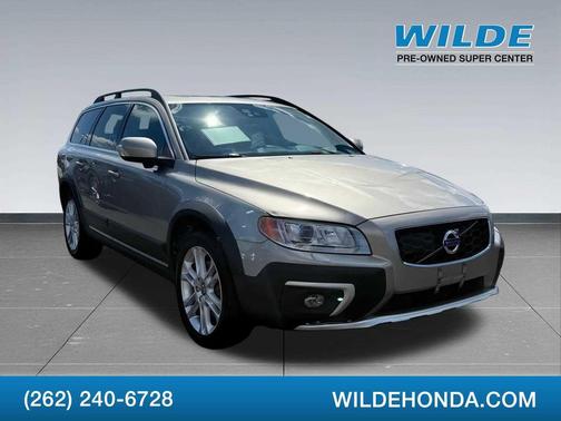 2016 Volvo XC70 T5 Platinum