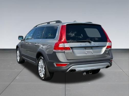 2016 Volvo XC70 T5 Platinum