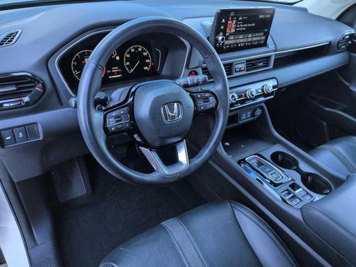 2023 Honda Pilot AWD EX-L 7 Passenger