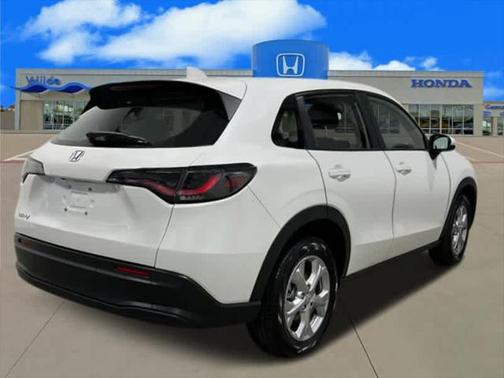 2025 Honda HR-V LX