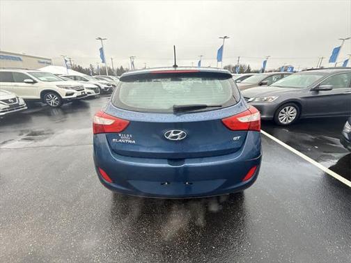 2016 Hyundai Elantra GT Base