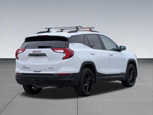 Summit White 2023 GMC Terrain SLE