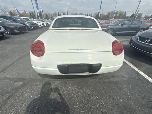 2002 Ford Thunderbird Deluxe