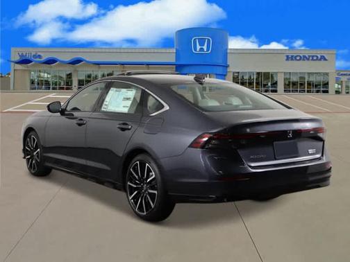 2025 Honda Accord Hybrid Touring
