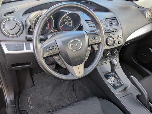 2012 Mazda Mazda3 s Touring