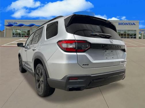 2026 Honda Pilot Black Edition