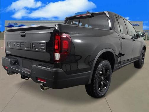 2025 Honda Ridgeline Black