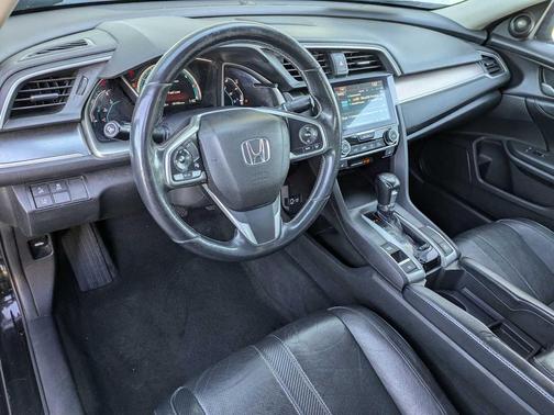 2017 Honda Civic Touring