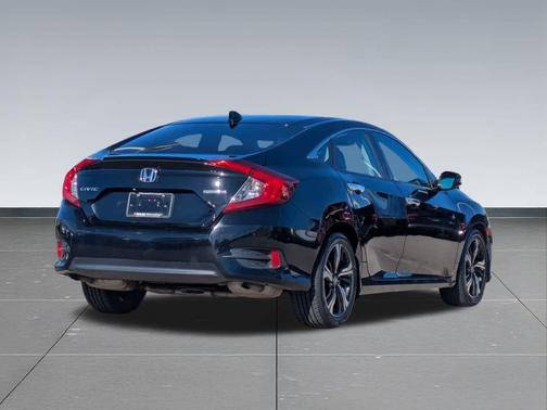 2017 Honda Civic Touring