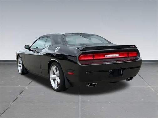 2009 Dodge Challenger SRT8