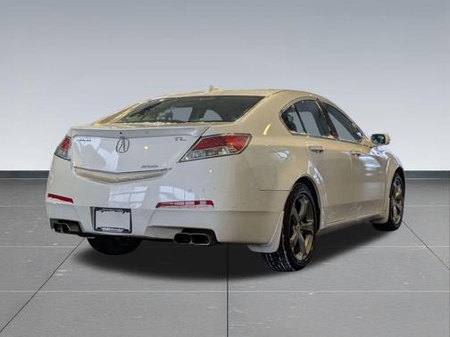 2010 Acura TL 4dr Sdn SH-AWD