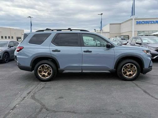 2024 Honda Pilot TrailSport