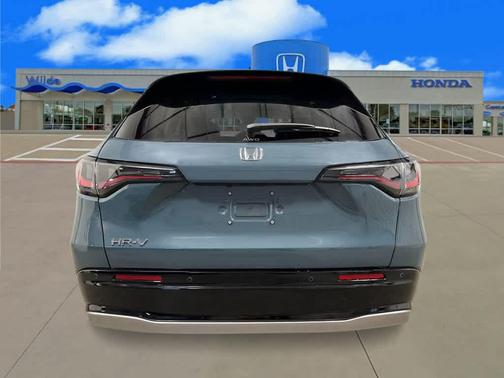 Nordic Forest Pearl 2027 Honda HR-V EX-L
