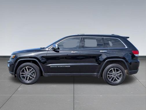 Diamond Black Crystal Pearlcoat 2022 Jeep Grand Cherokee Limited