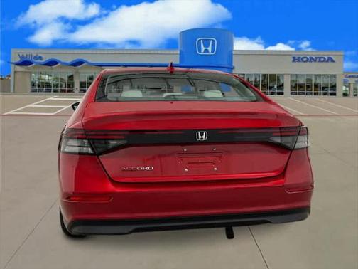 2025 Honda Accord LX 1.5T