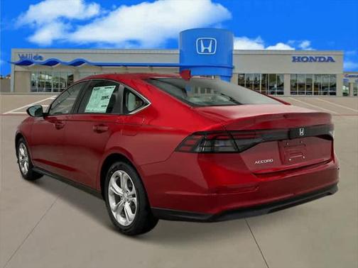 2025 Honda Accord LX 1.5T