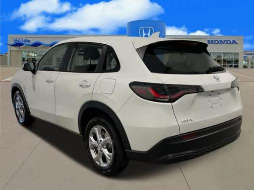 Platinum White Pearl 2025 Honda HR-V LX