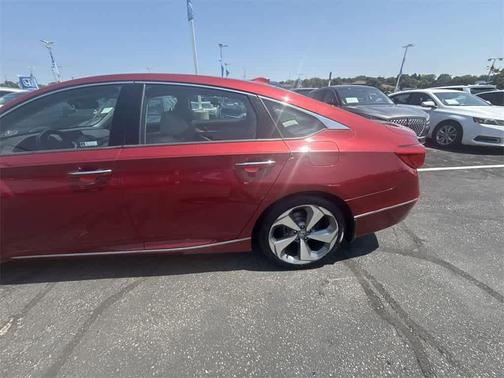 2018 Honda Accord Touring 2.0T