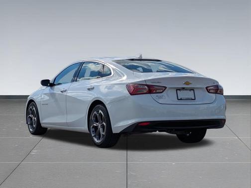 2021 Chevrolet Malibu FWD LT