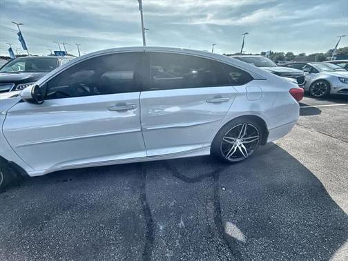2022 Honda Accord Touring 2.0T