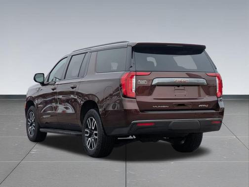 2023 GMC Yukon XL 4WD AT4