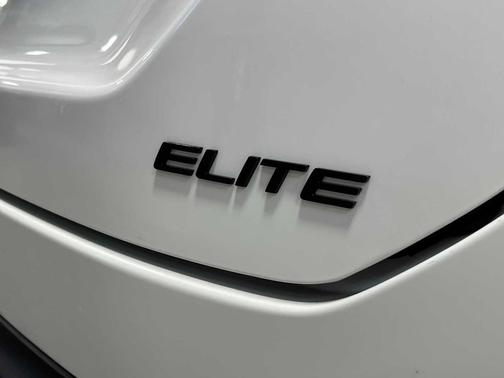 Platinum White Pearl 2026 Honda Pilot Elite