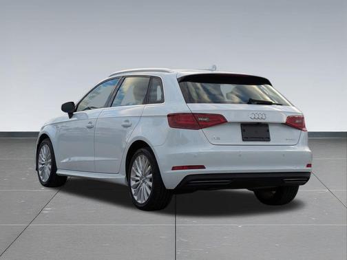 2016 Audi A3 e-tron 1.4T Tech Premium Plus