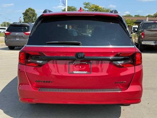 2023 Honda Odyssey Sport