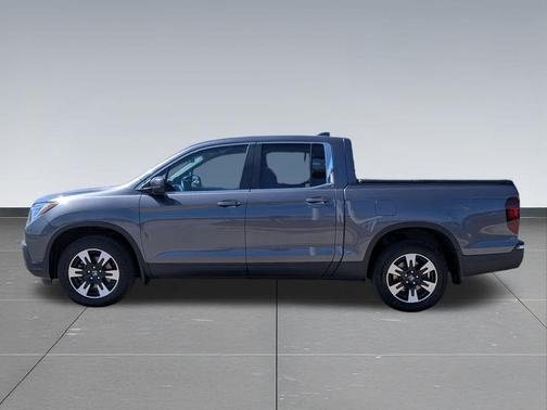 Modern Steel Metallic 2020 Honda Ridgeline RTL