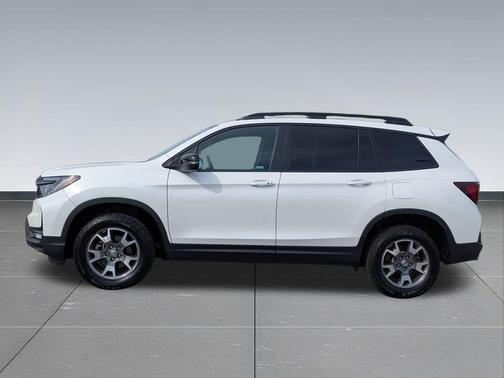 2023 Honda Passport AWD TrailSport