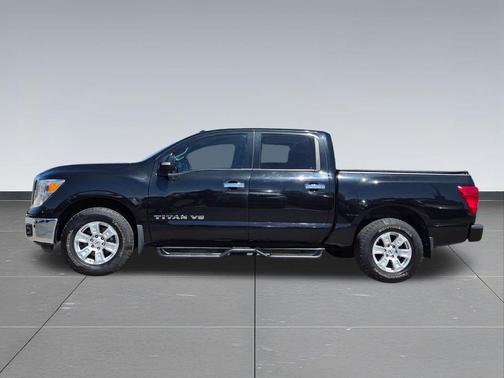 Magnetic Black 2018 Nissan Titan SV