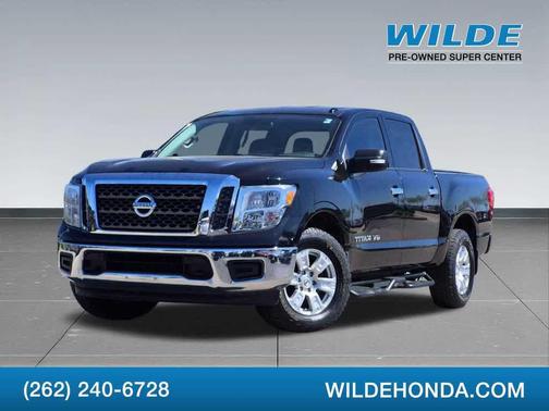 Magnetic Black 2018 Nissan Titan SV