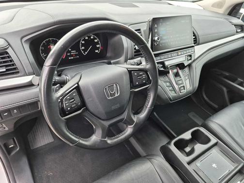 Platinum White Pearl 2025 Honda Odyssey EX-L