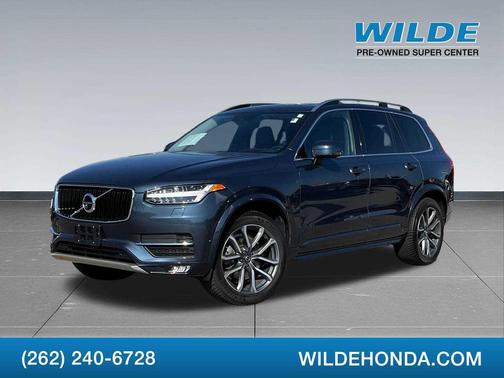 2019 Volvo XC90 T6 Momentum