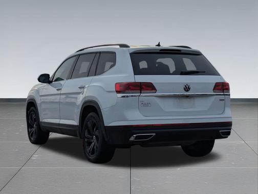 2022 Volkswagen Atlas 2.0T SE w/Technology 4MOTION
