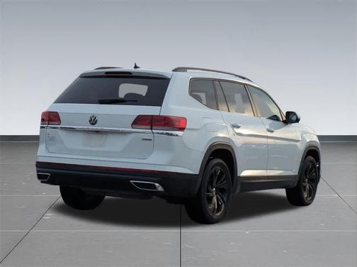 2022 Volkswagen Atlas 2.0T SE w/Technology 4MOTION