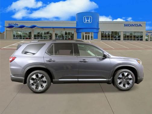 Modern Steel Metallic 2026 Honda Pilot Touring 8-Passenger