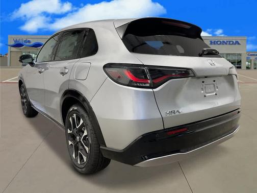 Solar Silver Metallic 2026 Honda HR-V EX-L