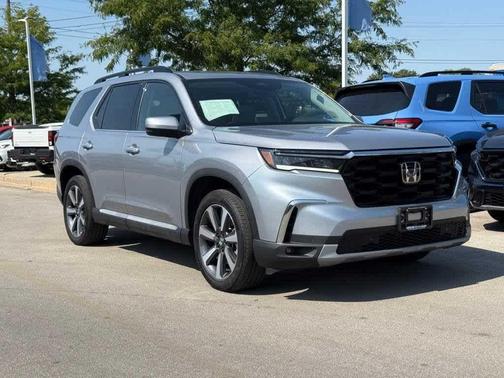2024 Honda Pilot Touring 8-Passenger