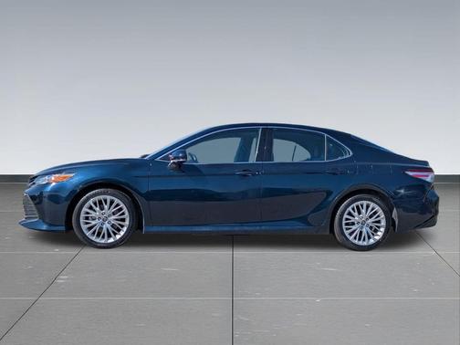 2020 Toyota Camry XLE